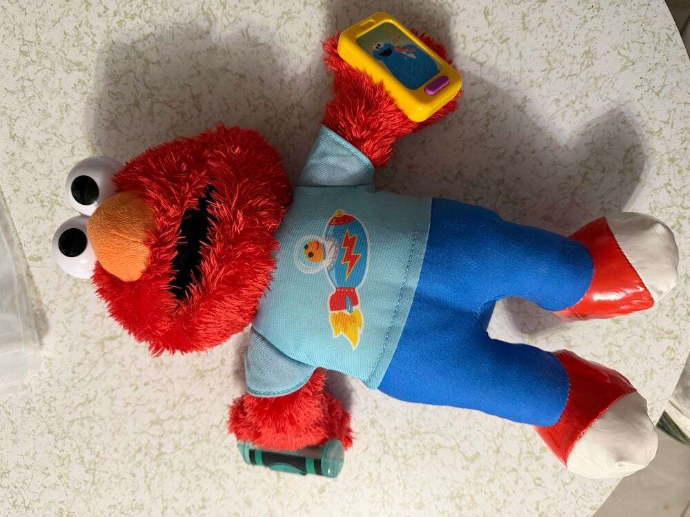 Sesame Street Learning Elmo Interactive Plush 13” Just Play 2025 Lights Sounds